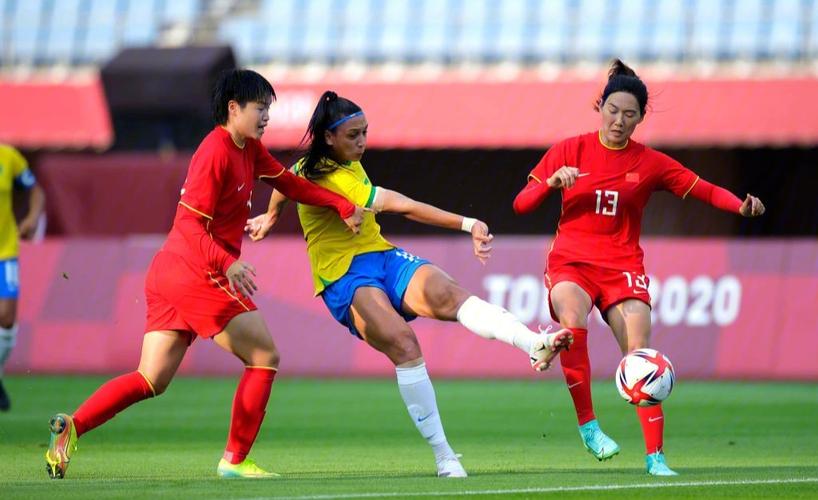 中国女足大胜巴西的视频